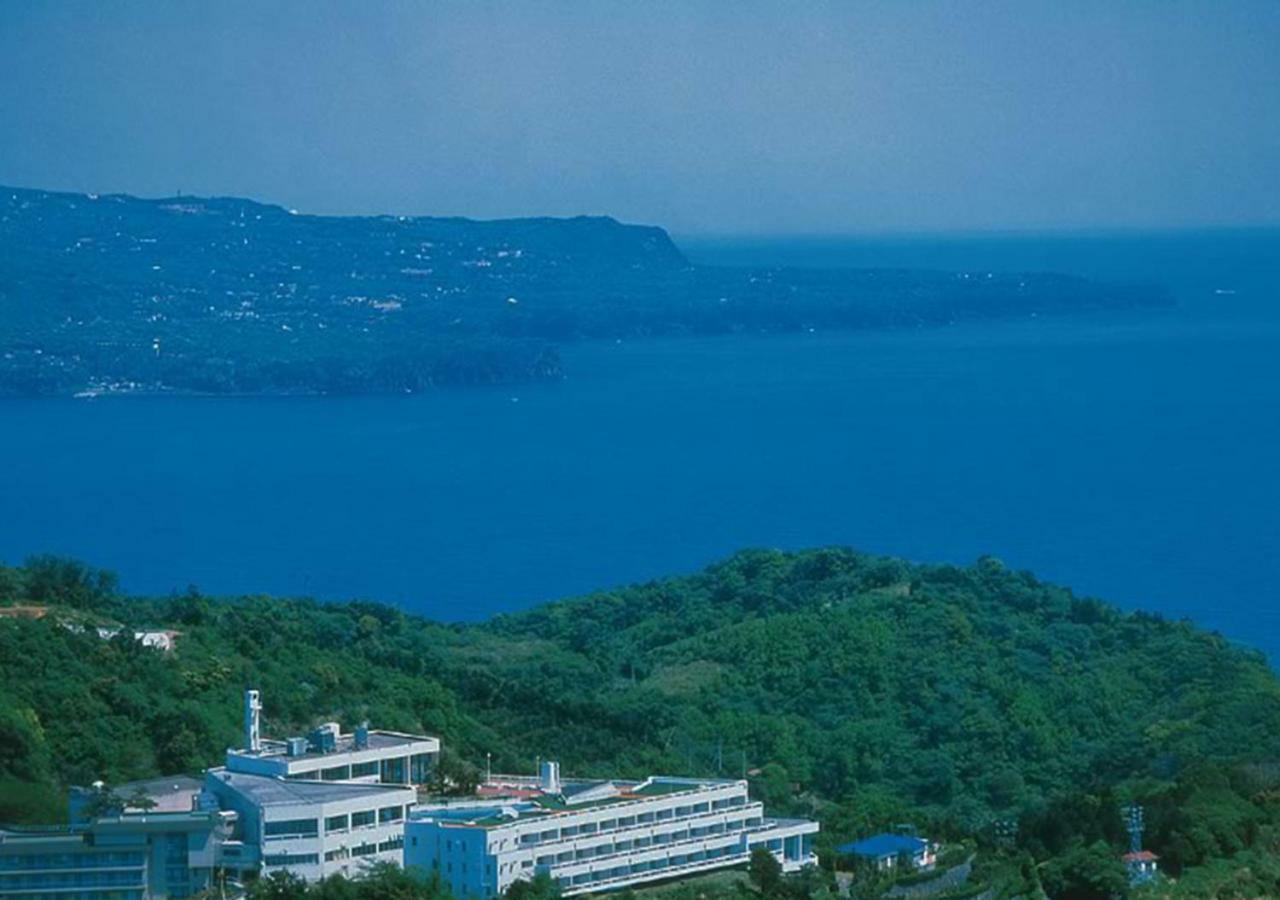 Hotel Atagawa Heights Higashiizu Esterno foto