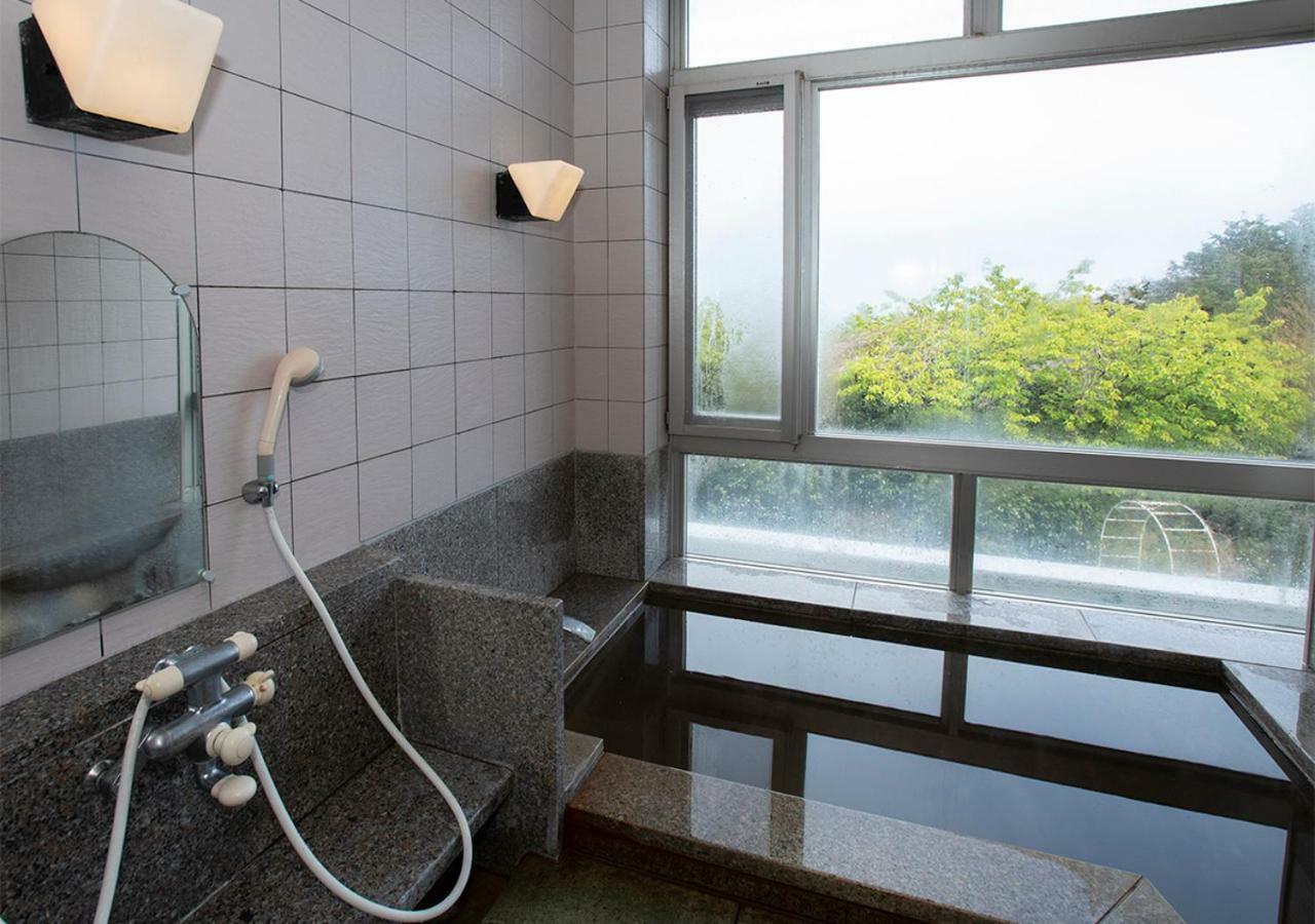 Hotel Atagawa Heights Higashiizu Esterno foto
