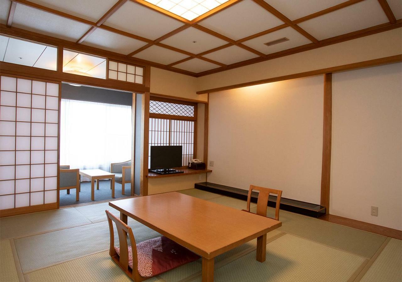 Hotel Atagawa Heights Higashiizu Esterno foto